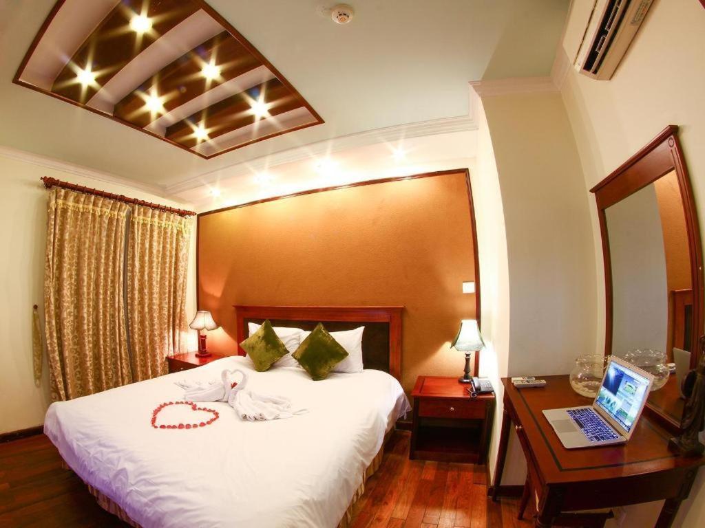 Hotel Atrium 3*
