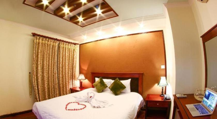 Atrium 3* Ханой