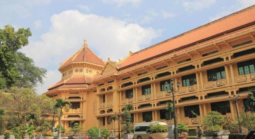 Atrium Hà Nội